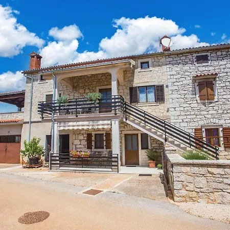 Apartment Silvano Radossi