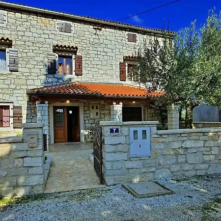 Apartment Silvano Radossi