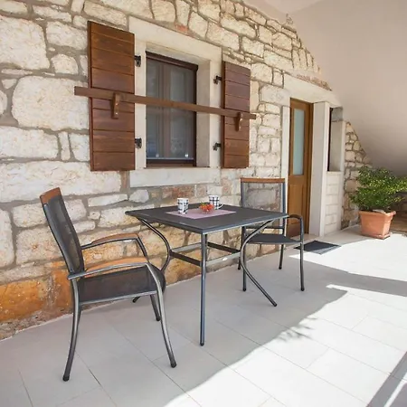 Apartment Silvano Radossi