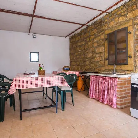 Apartment Silvano Radossi